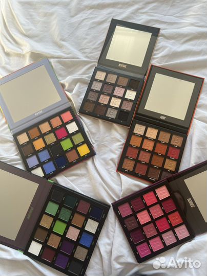 Палетка теней beauty bay в Москве