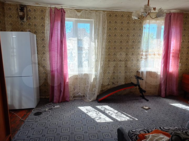 Дом 37,6 м² на участке 50 сот.