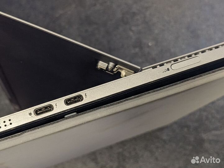 Планшет на Windows Dell i5 10310U 8/256gb