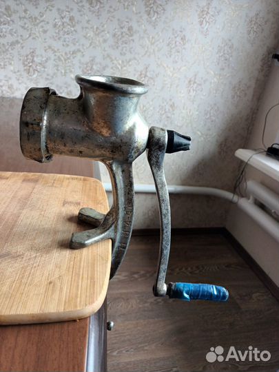 Продам мясорубку