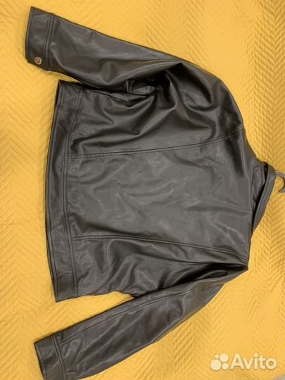 Продам куртку