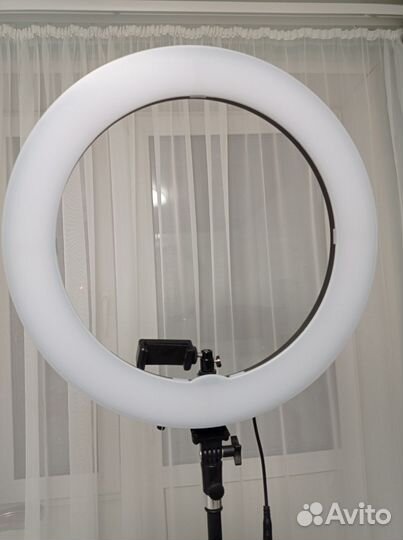 Кольцевая лампа 50 см