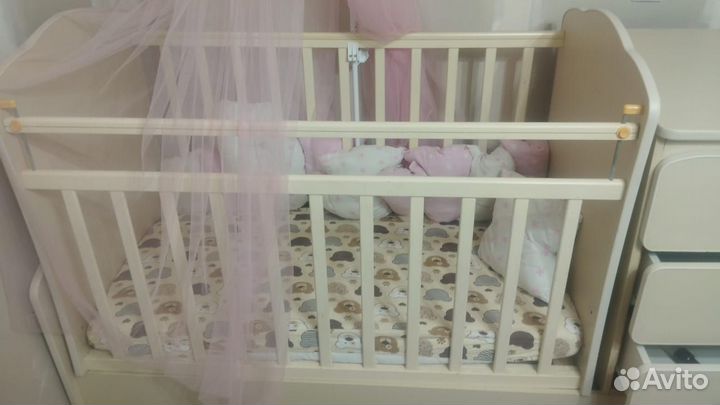 Кроватка