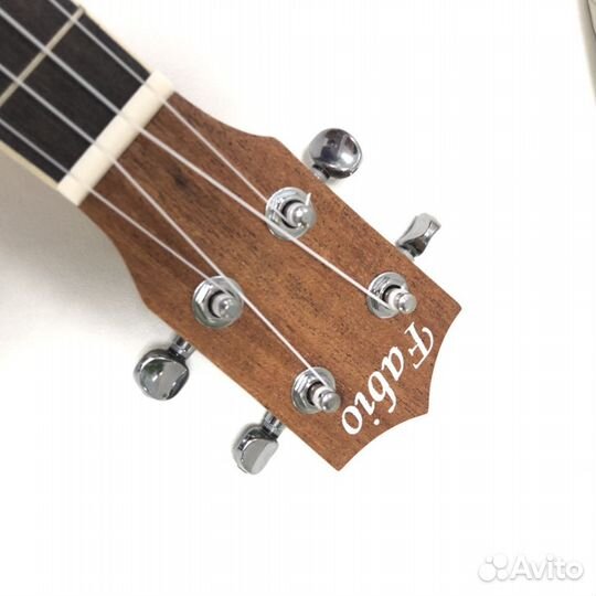 Гитара укулеле сопрано