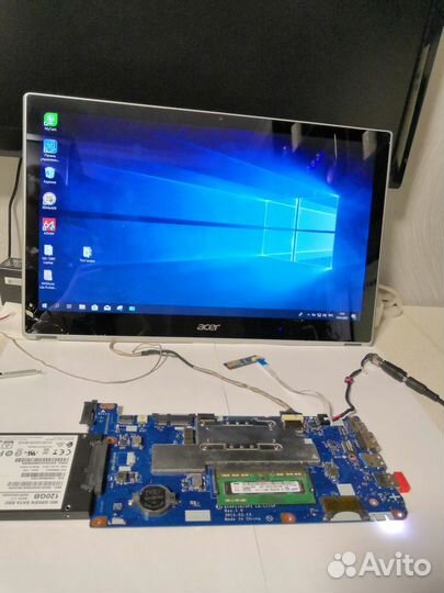 Материнская плата LA-C771P