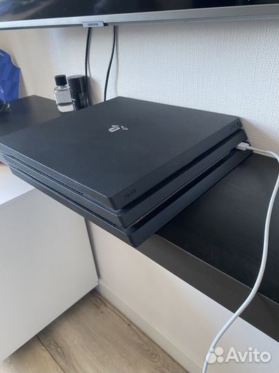 Sony PS4 pro 1tb