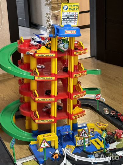 Гараж парковка Полесье