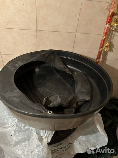 Кожух запасного колеса honda cr-v 1