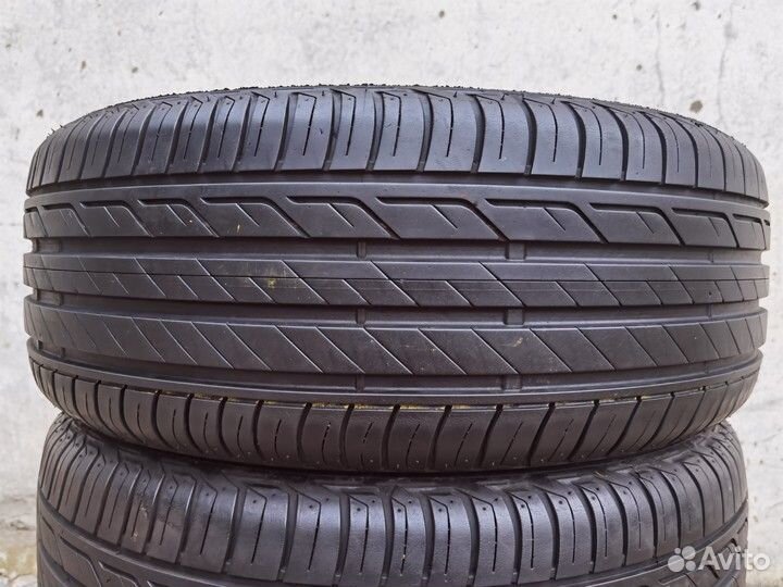 Bridgestone Turanza T001 215/55 R17 94V
