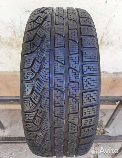 Pirelli Sottozero Winter 240 225/45 R17 98V