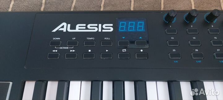 Midi-клавиатура Alesis VI49