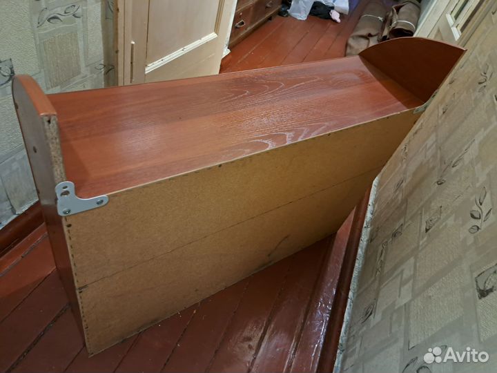 Полка навесная бу