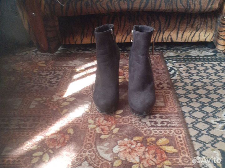 Обувь 37размер женская