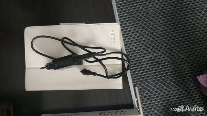 Планшет Alcatel