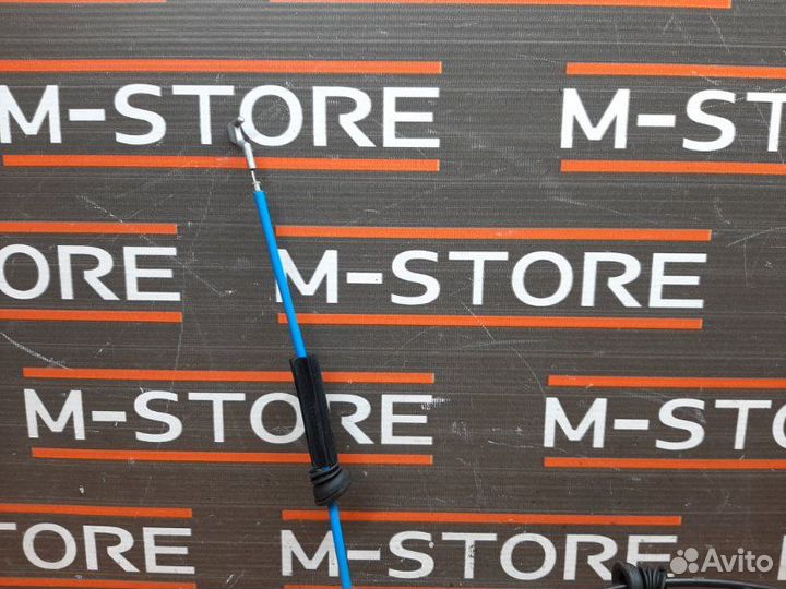 Замок двери задний правый Mercedes-Benz E-Class