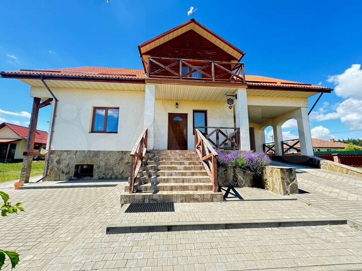 Дом 204,3 м² на участке 1297 м² (Белоруссия)