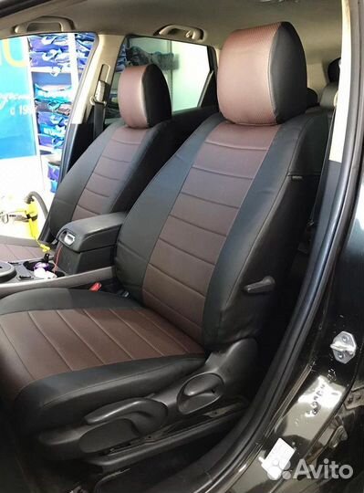 Автомобильные чехлы на Mazda CX-7 (2006-2013)