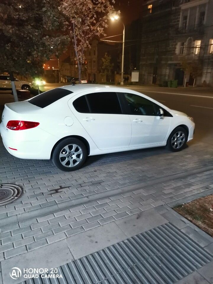 Peugeot 408: фото владельца