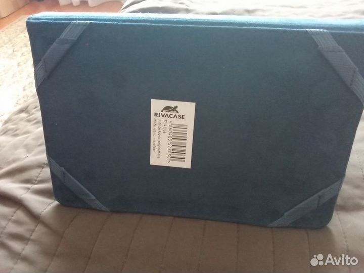 2 чехла для планшетов