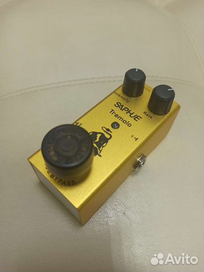 Гитарная педаль Saphue Tremolo