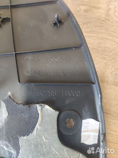 Крышка зеркала Nissan Navara D40