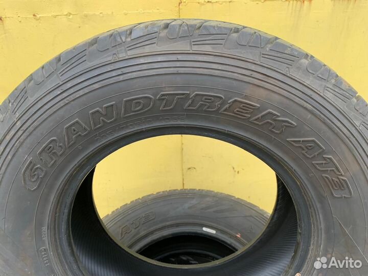 Dunlop Grandtrek AT3 235/70 R16 106S