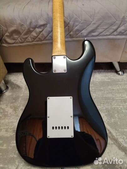 Ashtone Электрогитара