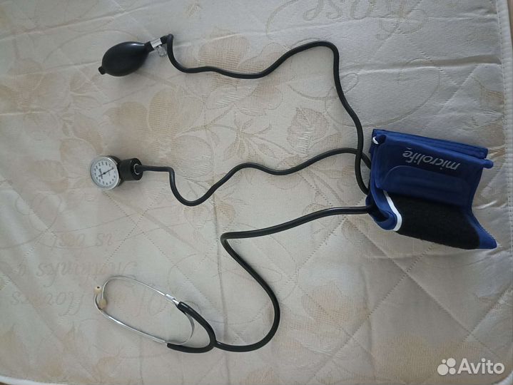 Тонометр механический. На запчасти