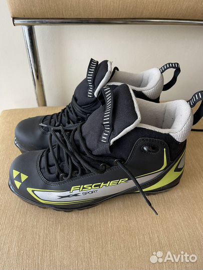 Ботинки лыжные