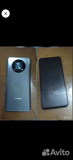 Мобильные телефоны