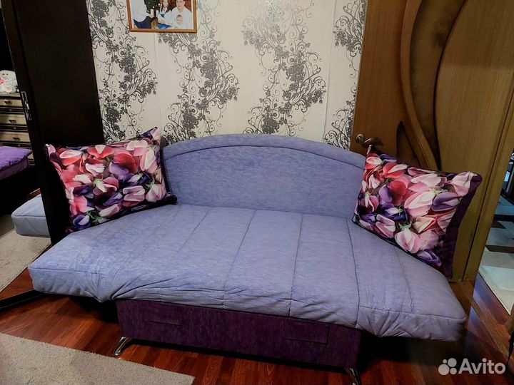 Диван б у