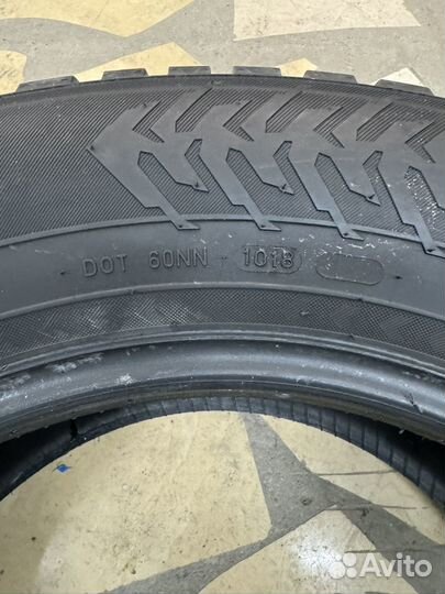 Nokian Tyres Hakkapeliitta 8 SUV 265/60 R18 114T