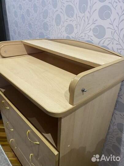 Пеленальный комод стол