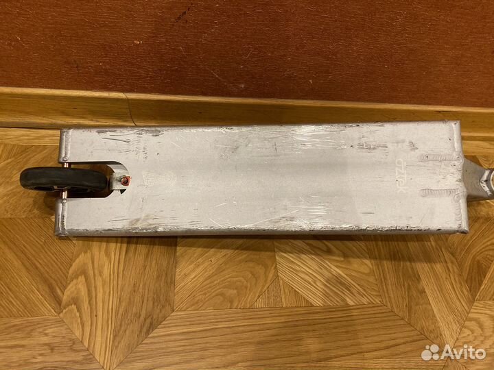 Дека для трюкавого самаката aztek 666