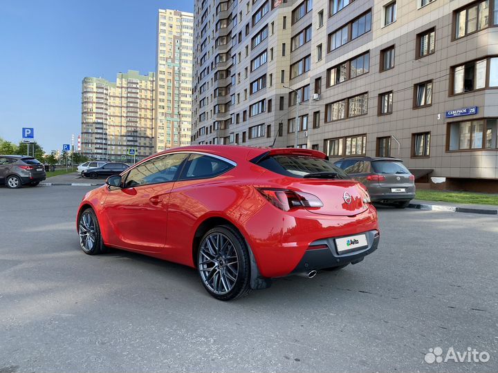 Opel Astra GTC 1.4 AT, 2013, 60 000 км