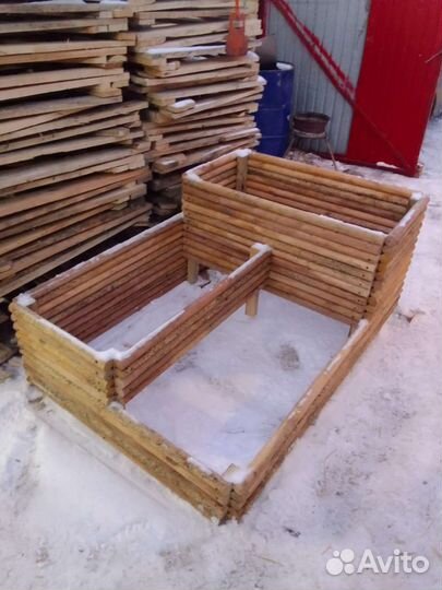 Декоративные изделия для сада огорода