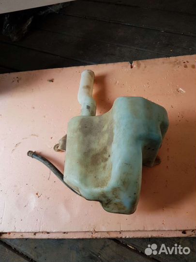 Бачек стеклоомывателя Ford Mondeo 3