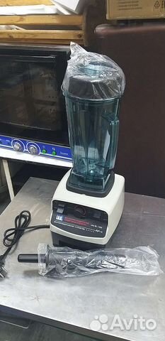 Блендер новый профессиональный