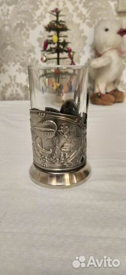 Подстаканник новый. Со стаканом