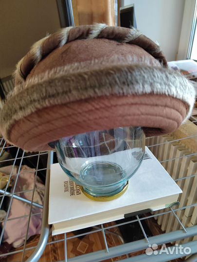 Шапки женские меховые