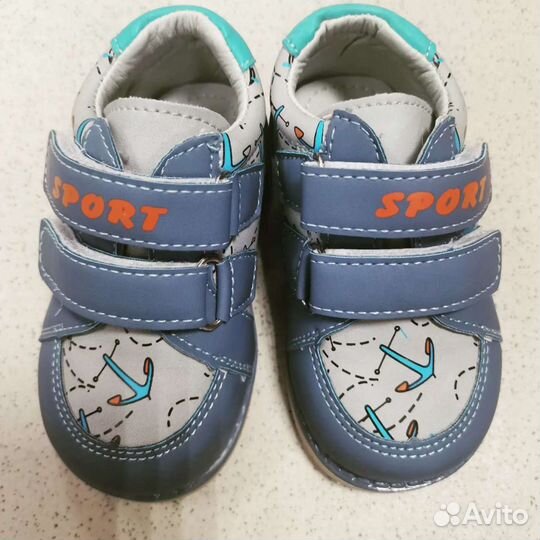 Ботинки Новые для мальчика демисезонные 21, 23, 24