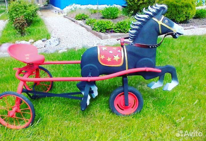 Педальный конь СССР