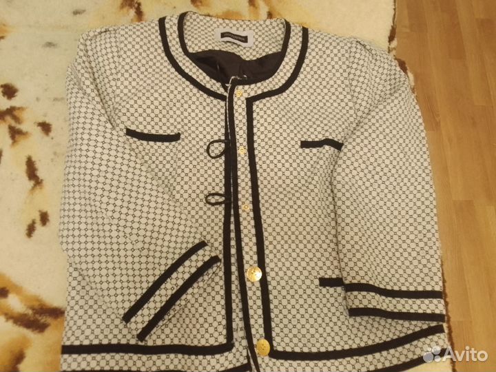 Женская одежда