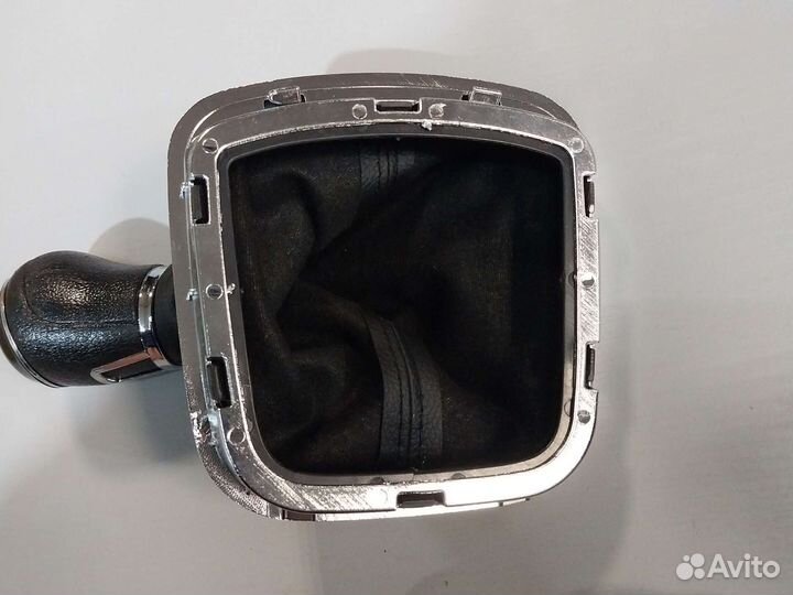 Ручка МКПП с чехлом Volkswagen Polo sedan