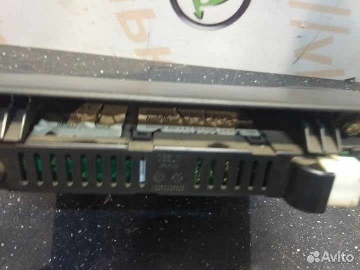 Дисплей информационный Geely Emgrand Ec7 седан JL4