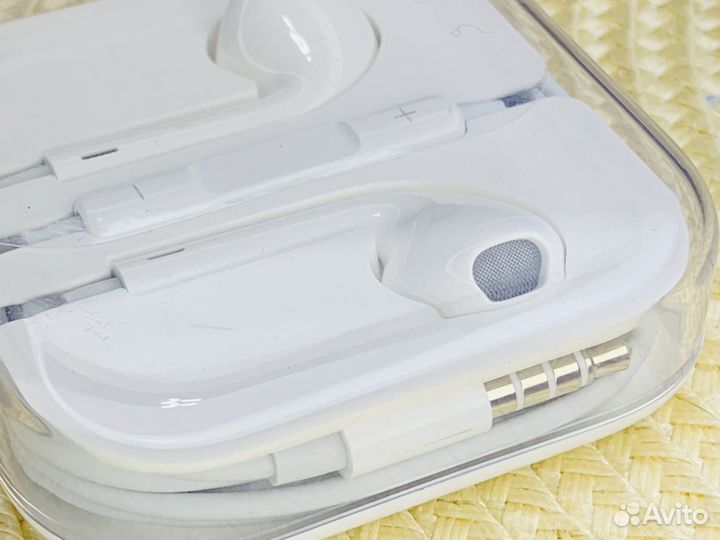 Аксессуары apple