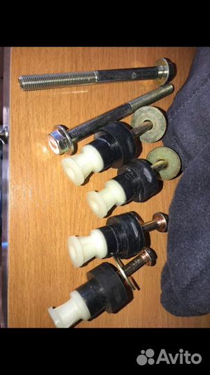 Болты тоанспортировочные