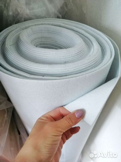 Клеевой объёмный флизелин 280 гр 3 м