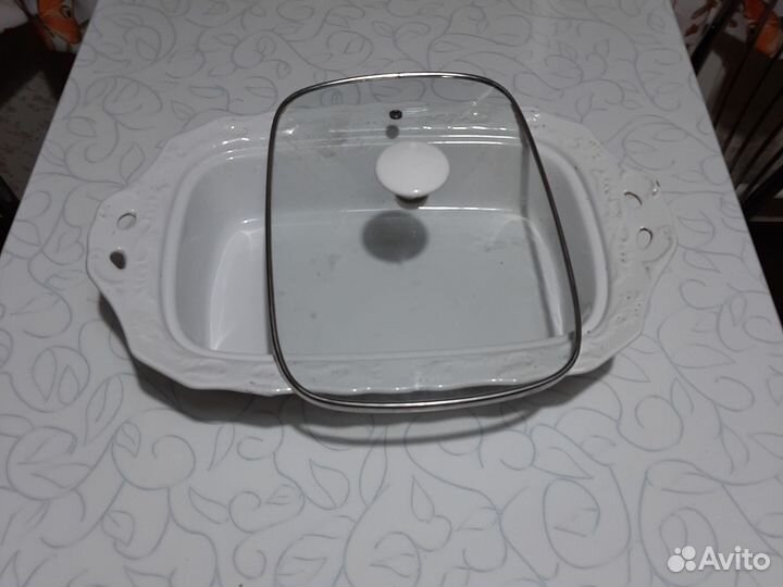 Керамическая форма для запекания с крышкой