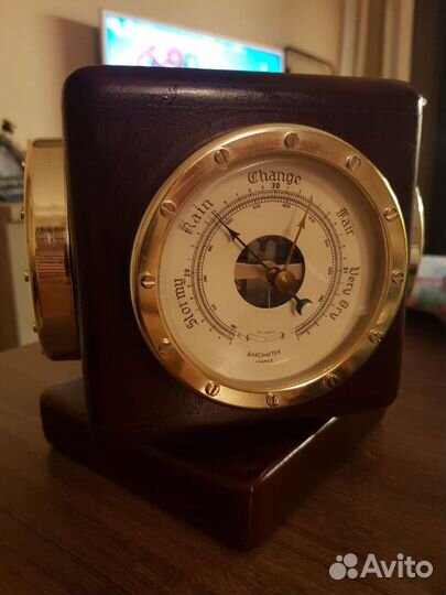 Настольная метеостанция